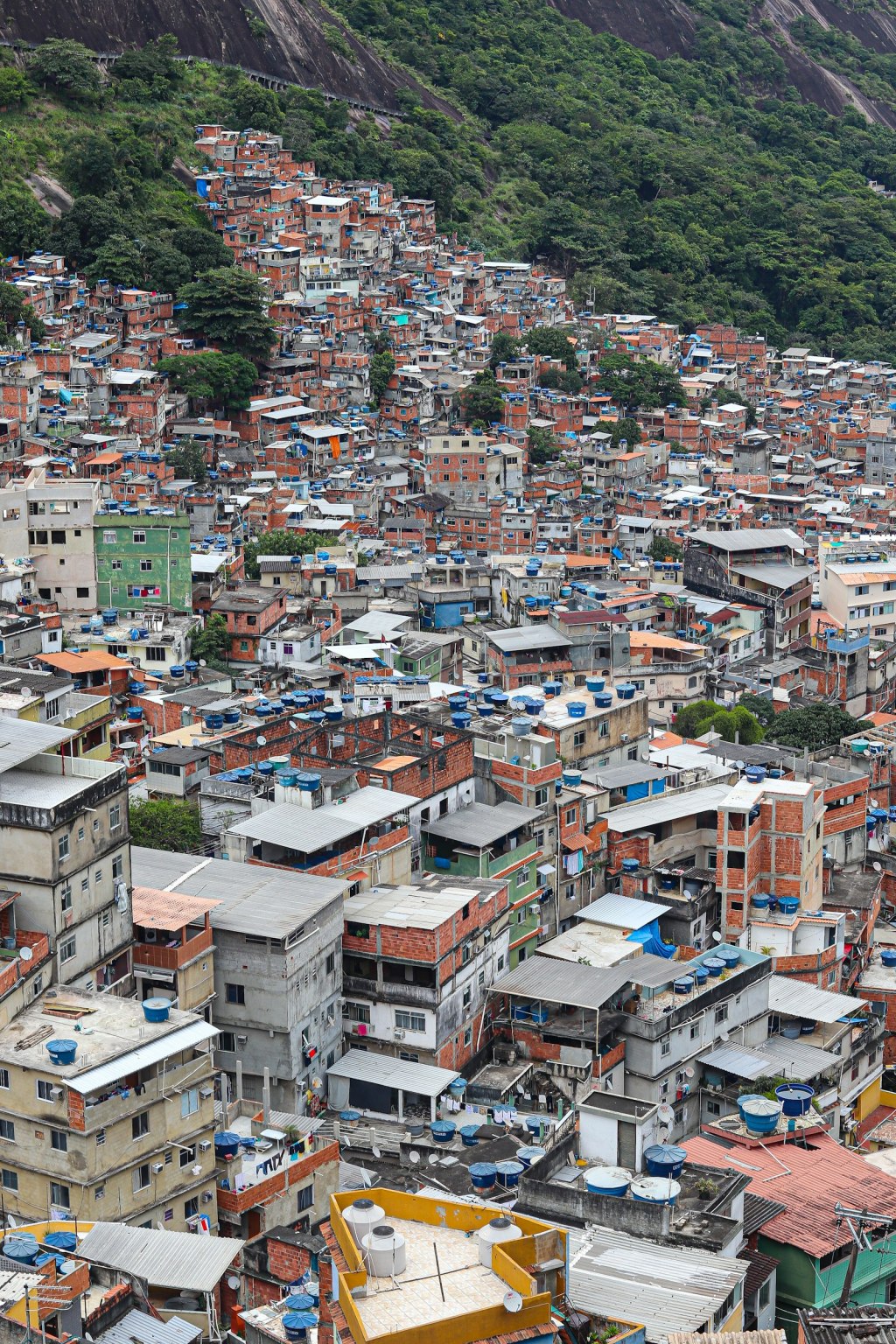 Why Growth Lands Unevenly: Notes on Uneven&nbsp;Development